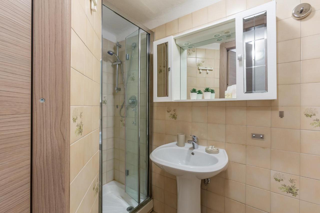 Bolognina Fair Functional Apartment Bologna Buitenkant foto