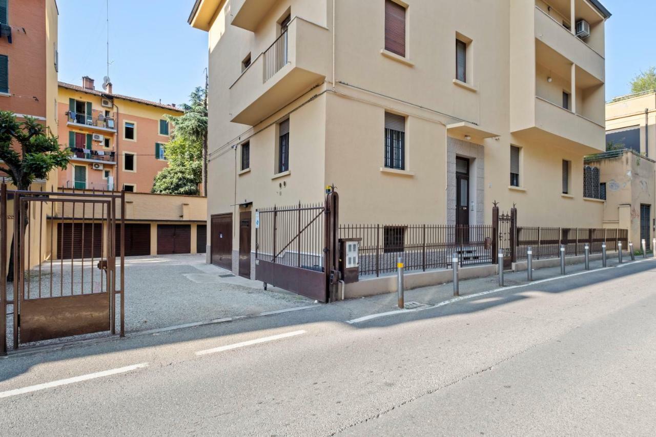 Bolognina Fair Functional Apartment Bologna Buitenkant foto